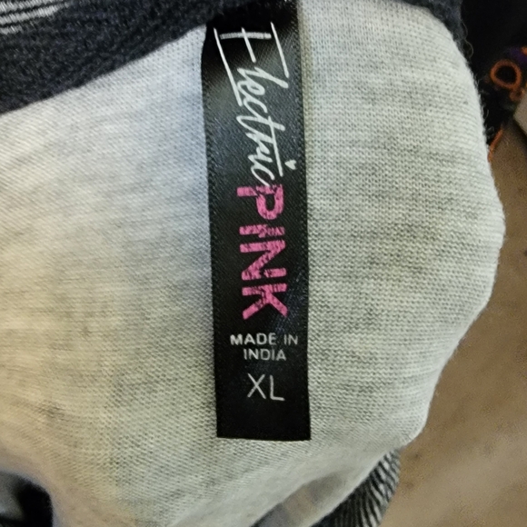 #521-VS PINK Electric Light Gray Hooded Top with Black Stripes,sz.XL - Picture 3 of 3